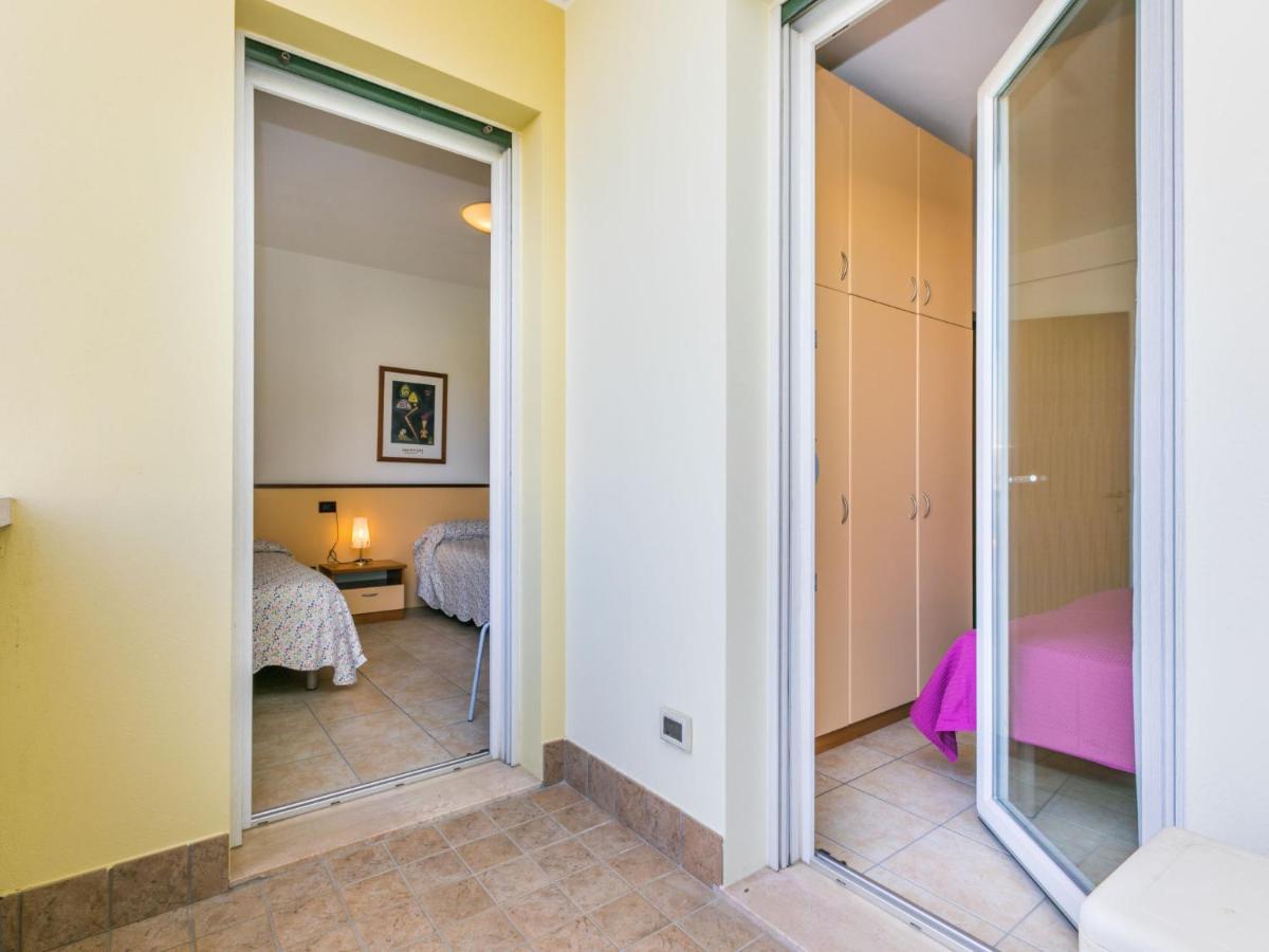 Apartment Robinia-Pinetine-4 By Interhome 두나 베르데 외부 사진